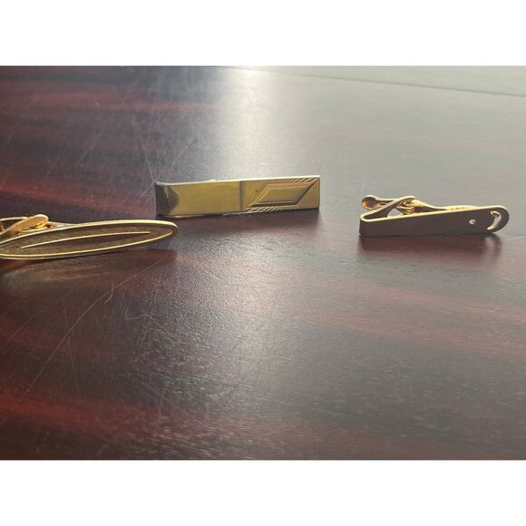 VTG Tie Clips Lot of 3 Gold Tone Rhinestone Unsigned - Picture 1 of 6